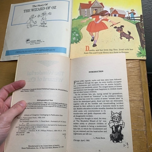The Wizard Of Oz Book Bundle Of Two Paperback Books Children's And Chapter Book - Picture 5 of 11